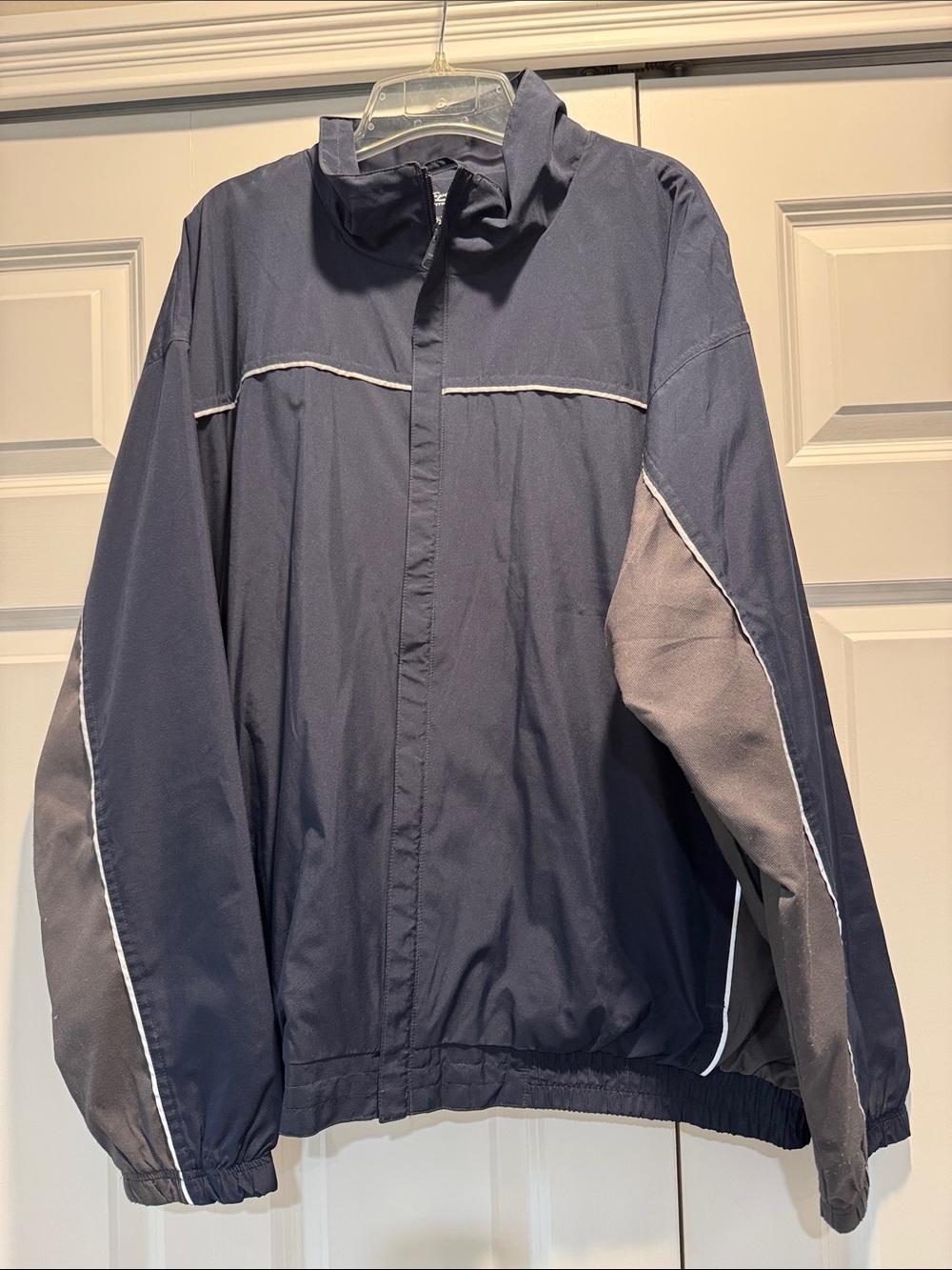 Roundtree & Yorke Navy and Gray Windbreaker Jacket